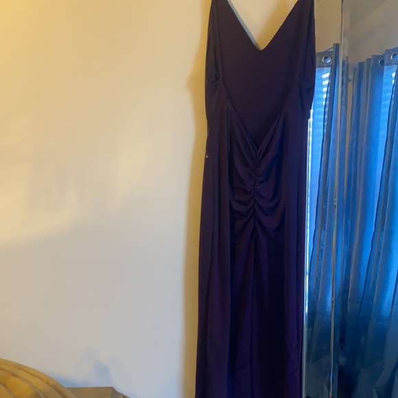 Dress - Picture 5 of 5